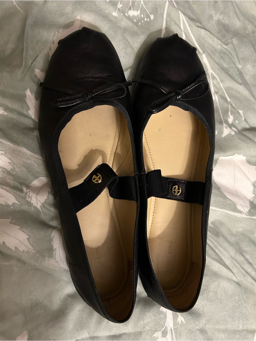 Black Ballet Flats with Elastic Strap